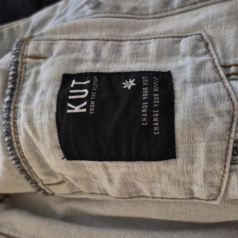 Kut from the Kloth Denim Jacket Razorbacks Game Day - Picture 5 of 5